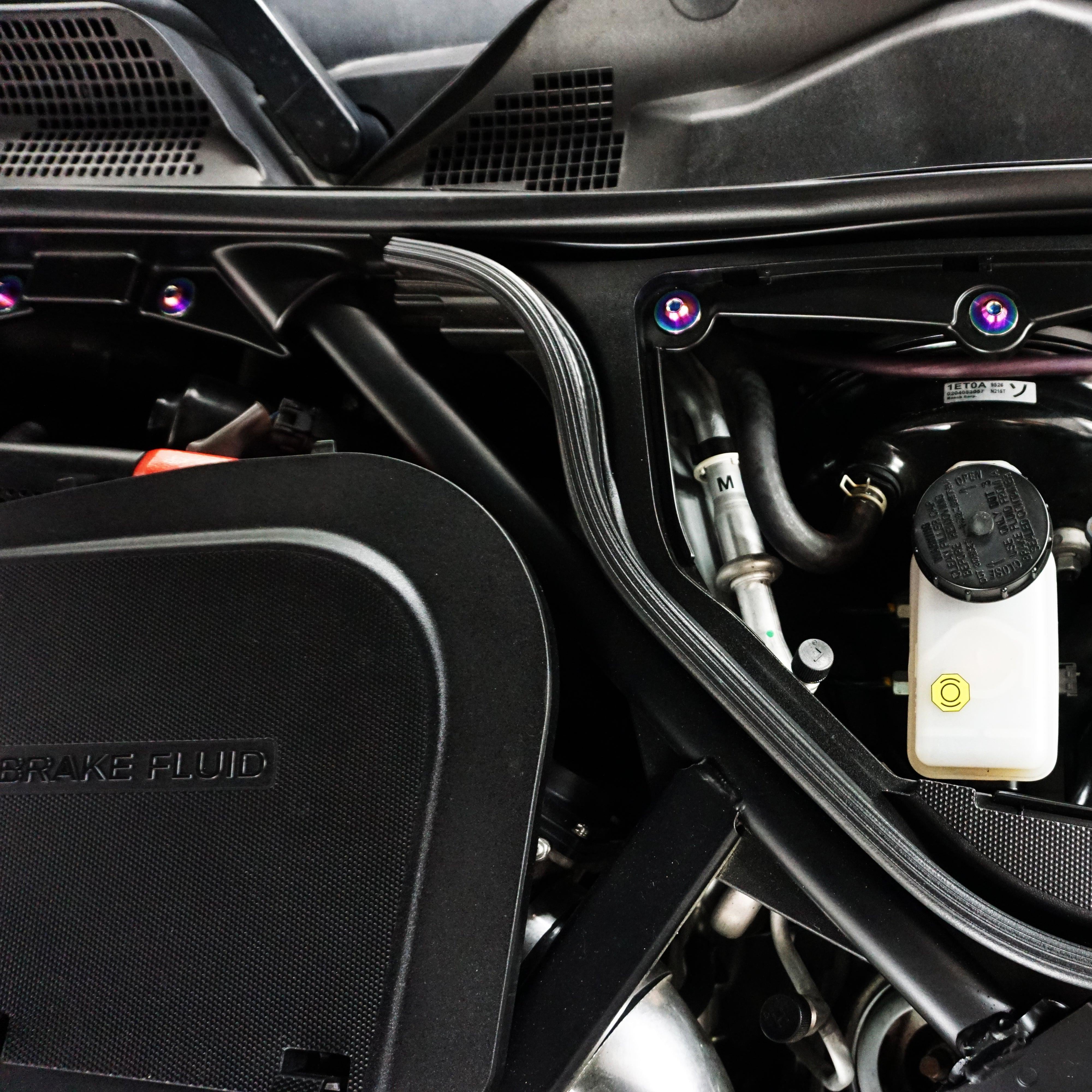 ZSPEC "Stage 3" Dress Up Bolts® Hardware Kit for Nissan 370z Z34, Titanium
Grade-5 Titanium (40-45% weight-savings, non-corrosive)
Engines: VQ37VHR