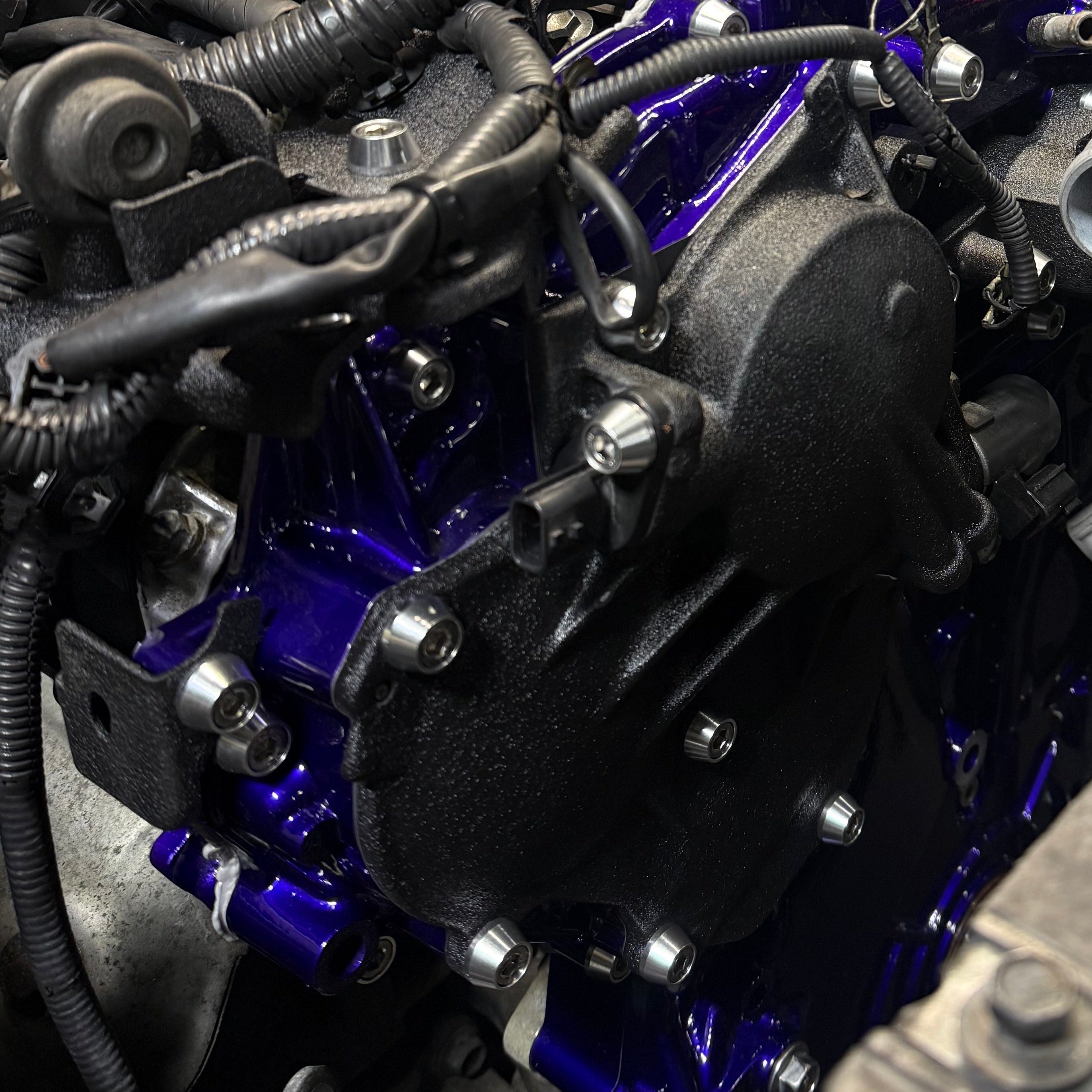 ZSPEC VQ37VHR Front-Engine Fastener Kit, 370z / G37, Stainless & Billet
SUS304 Stainless Fasteners w/ Billet 6061 Colored Washers, Bagged & Labeled by Area.