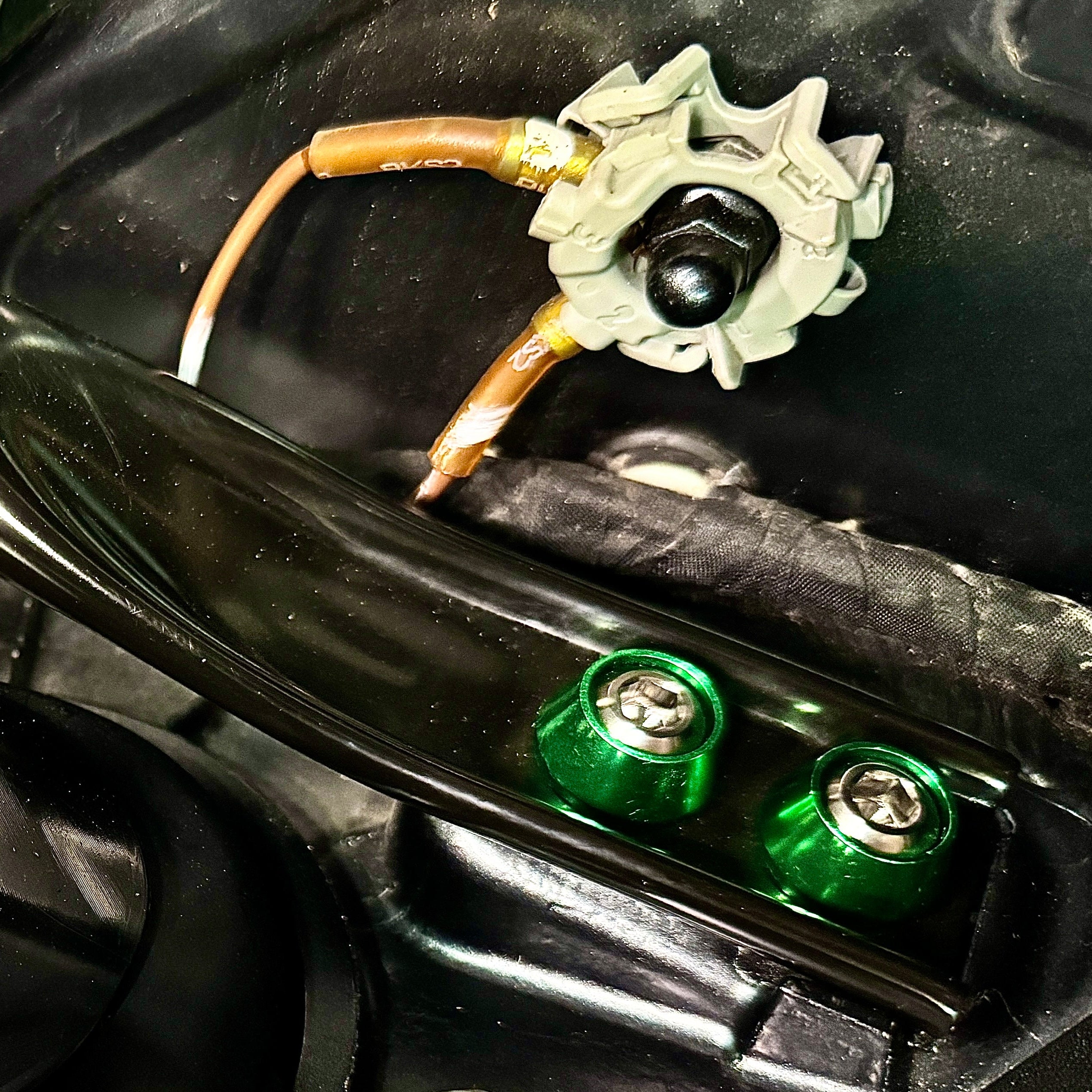 ZSPEC "Starter" Dress Up Bolts® Fastener Kit for Audi SQ5 80A, Stainless Steel Fasteners & Colored Billet Finish Washers