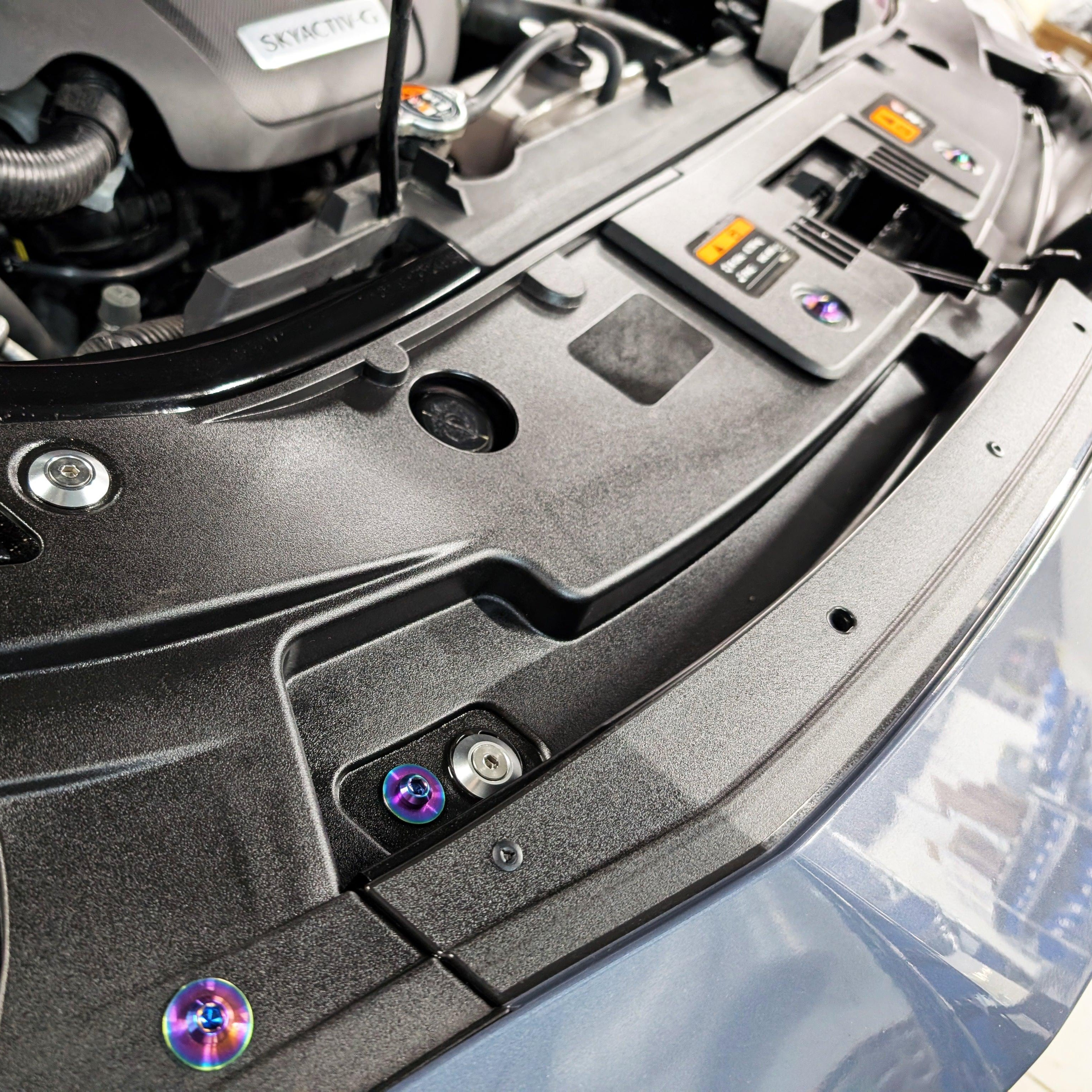 ZSPEC Titanium Clip Replacements Fastener Kit for the Mazda CX-9
Specifications:
Grade-5 Titanium
Lightweight, Visual Upgrade
Durable Finish Options