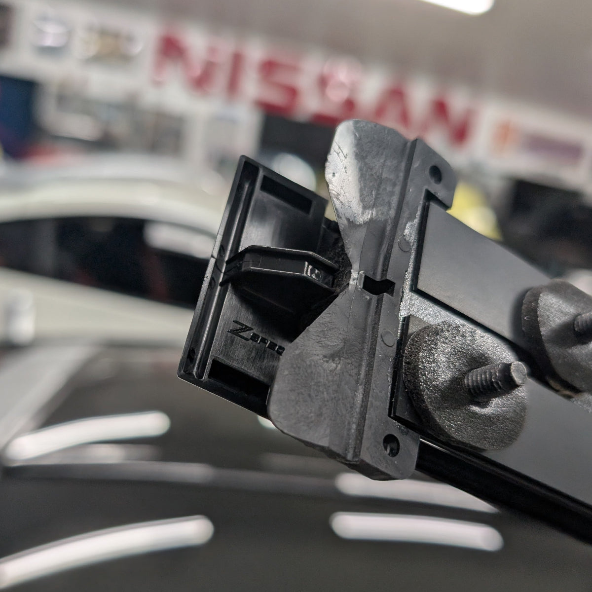 ZSPEC T-Top Center Bar "Finishers" for Nissan 300ZX Z32 Models, Sold per Pair