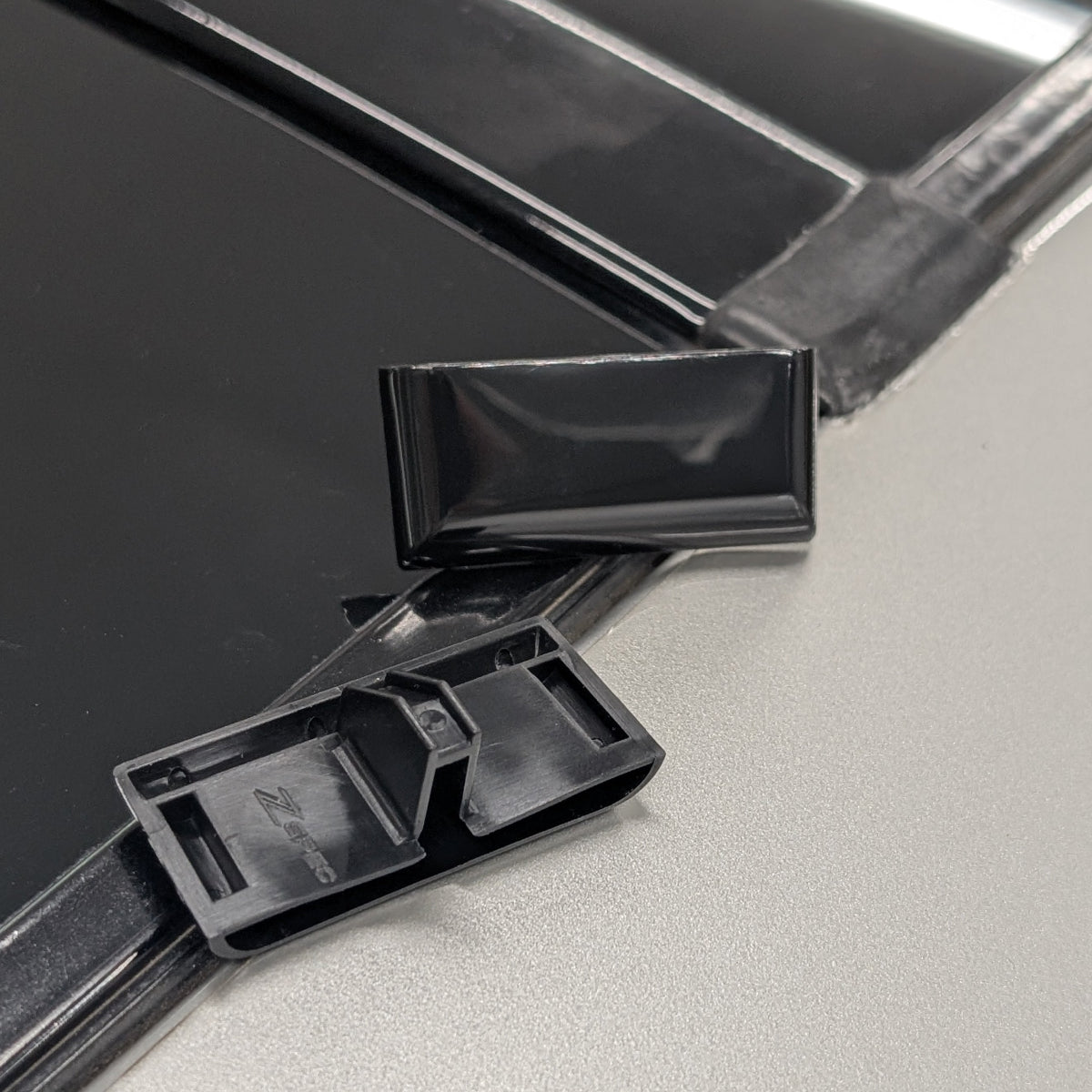 ZSPEC T-Top Center Bar "Finishers" for Nissan 300ZX Z32 Models, Sold per Pair
