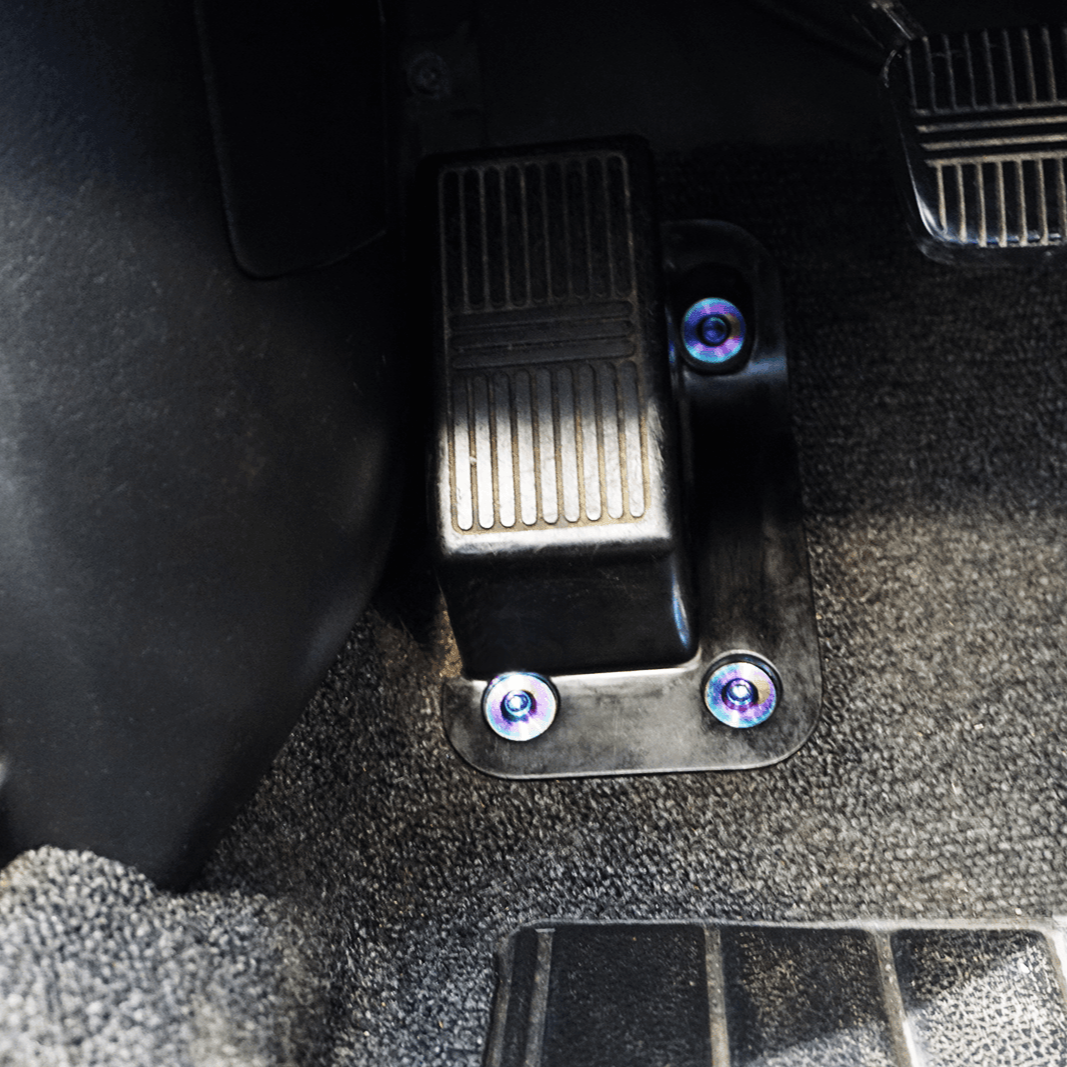 ZSPEC Dress Up Bolts® Dead-Pedal Fastener Kit for Nissan 240SX S13 (& Silvia), Titanium - ZSPEC Design LLC - Hardware Fasteners - 240sx, dead pedal, Fastener Kit, foot rest, Interior Fastener Kits, nissan, pedal, S13, Silvia - zspecdesign.com
