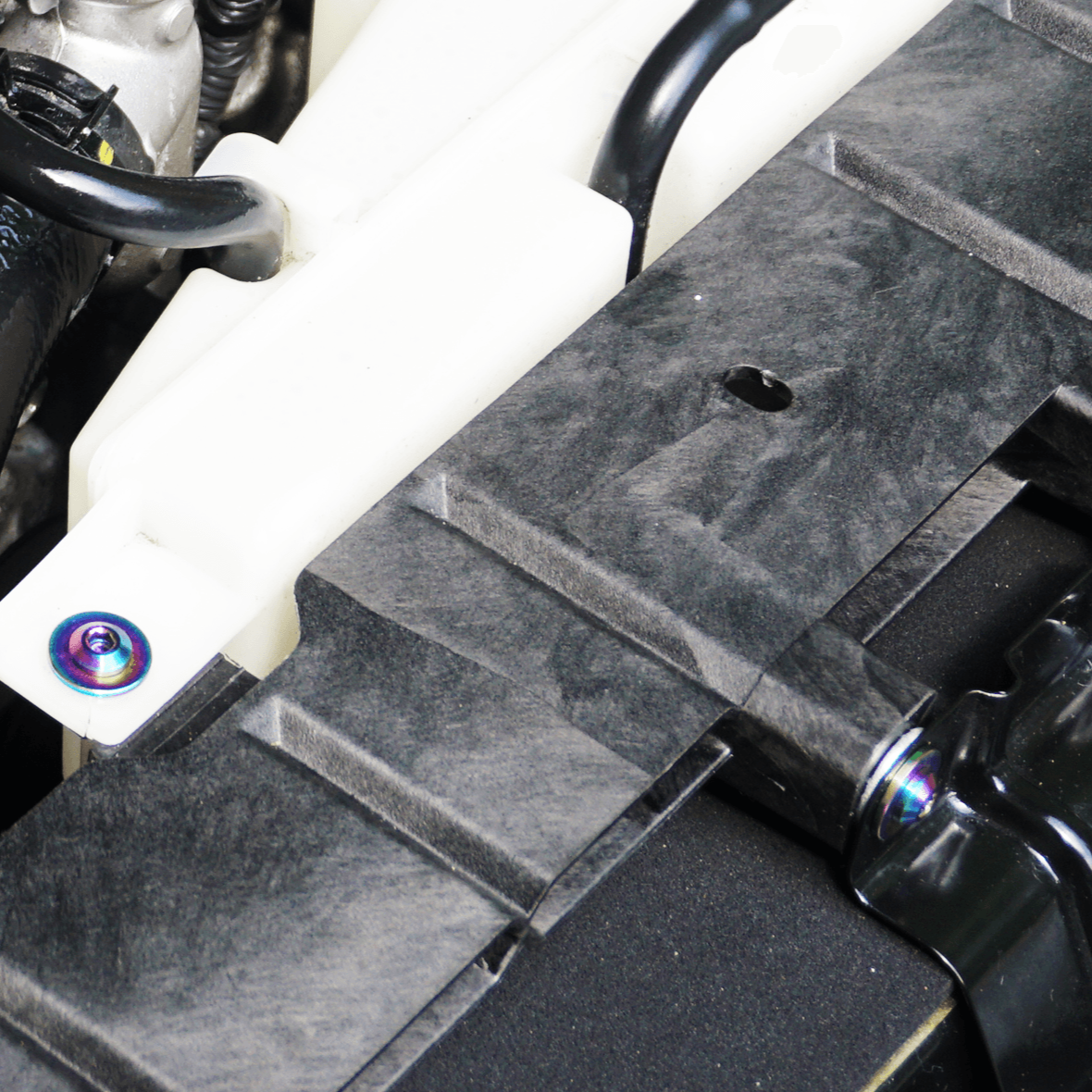 ZSPEC "STARTER" Dress Up Bolts® Hardware Kit, Nissan 370z Z34, Titanium
Specifications:
Grade-5 Titanium
Bagged & Labeled by Area
Lightweight, Visual Upgrade