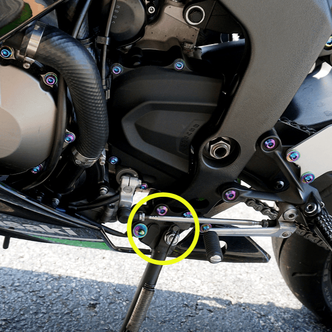 ZSPEC Titanium Fasteners for the Kawasaki Ninja 636 ZX6R Kick-Stand ZSPEC Titanium Fasteners for the Kawasaki Ninja 636 ZX6R Kick-Stand