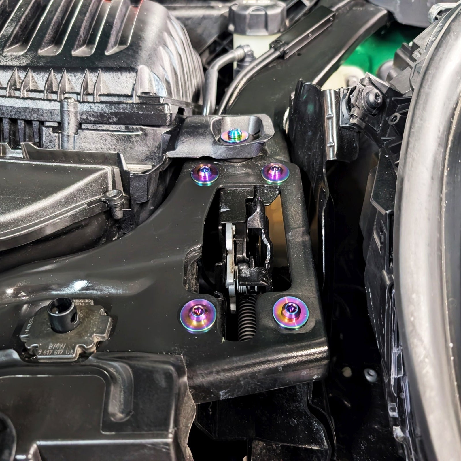 ZSPEC Staged Dress Up Bolts® Fastener Kit, '22+ Mini Cooper F56s, Titanium - ZSPEC Design LLC