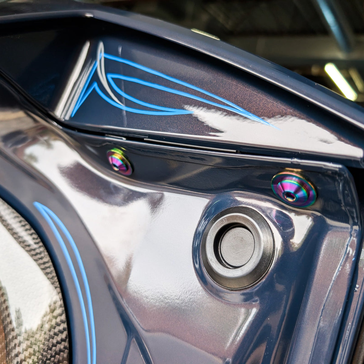 Mustang S650 Titanium Hardware Kit Trunk-Area Hinges Wing | ZSPEC Design