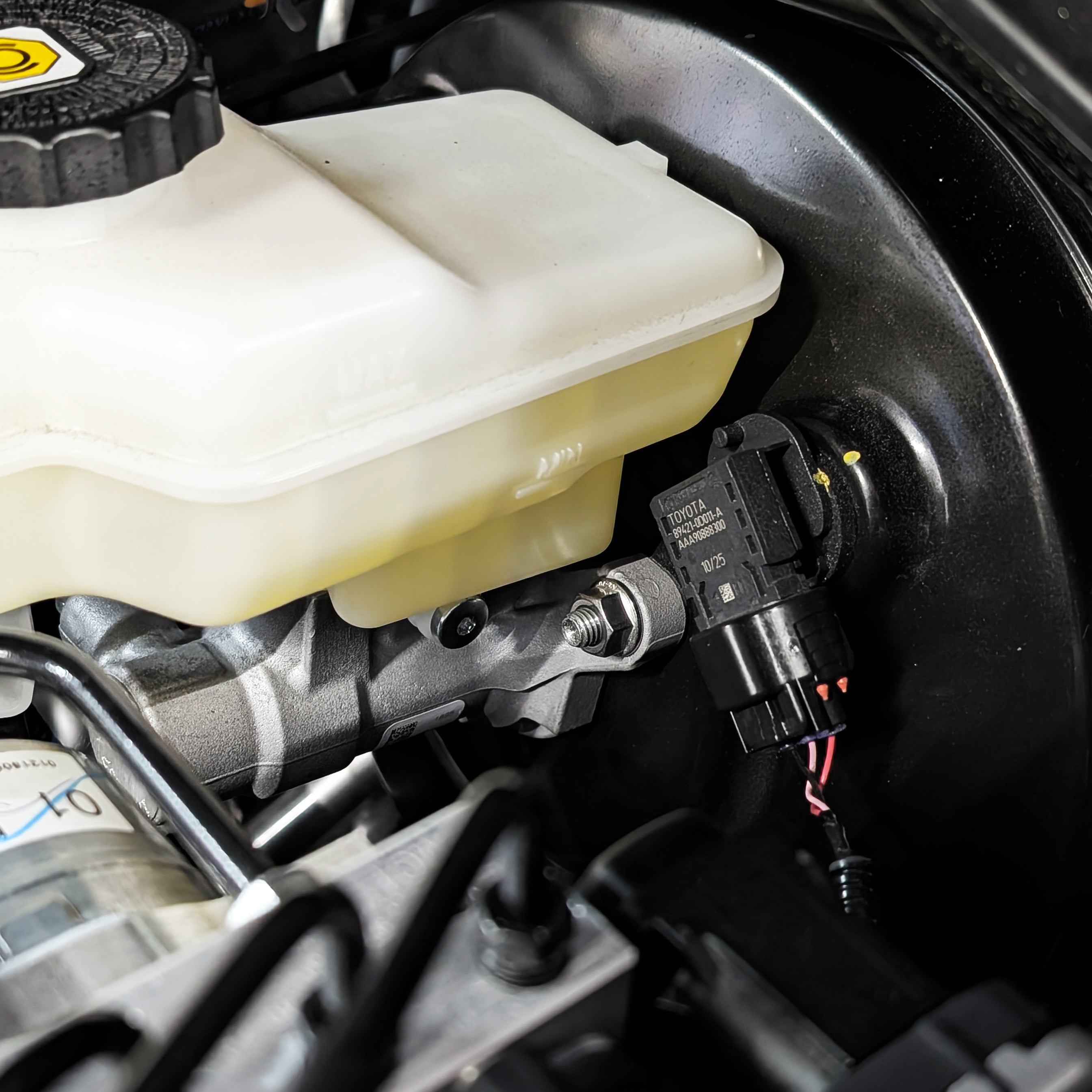 ZSPEC Stage-2 Dress Up Bolts® Fastener Kit for the '22+ Tundra XK70, Stainless & Billet

SUS304 Stainless Steel Fasteners
Colored Billet Finish Washers