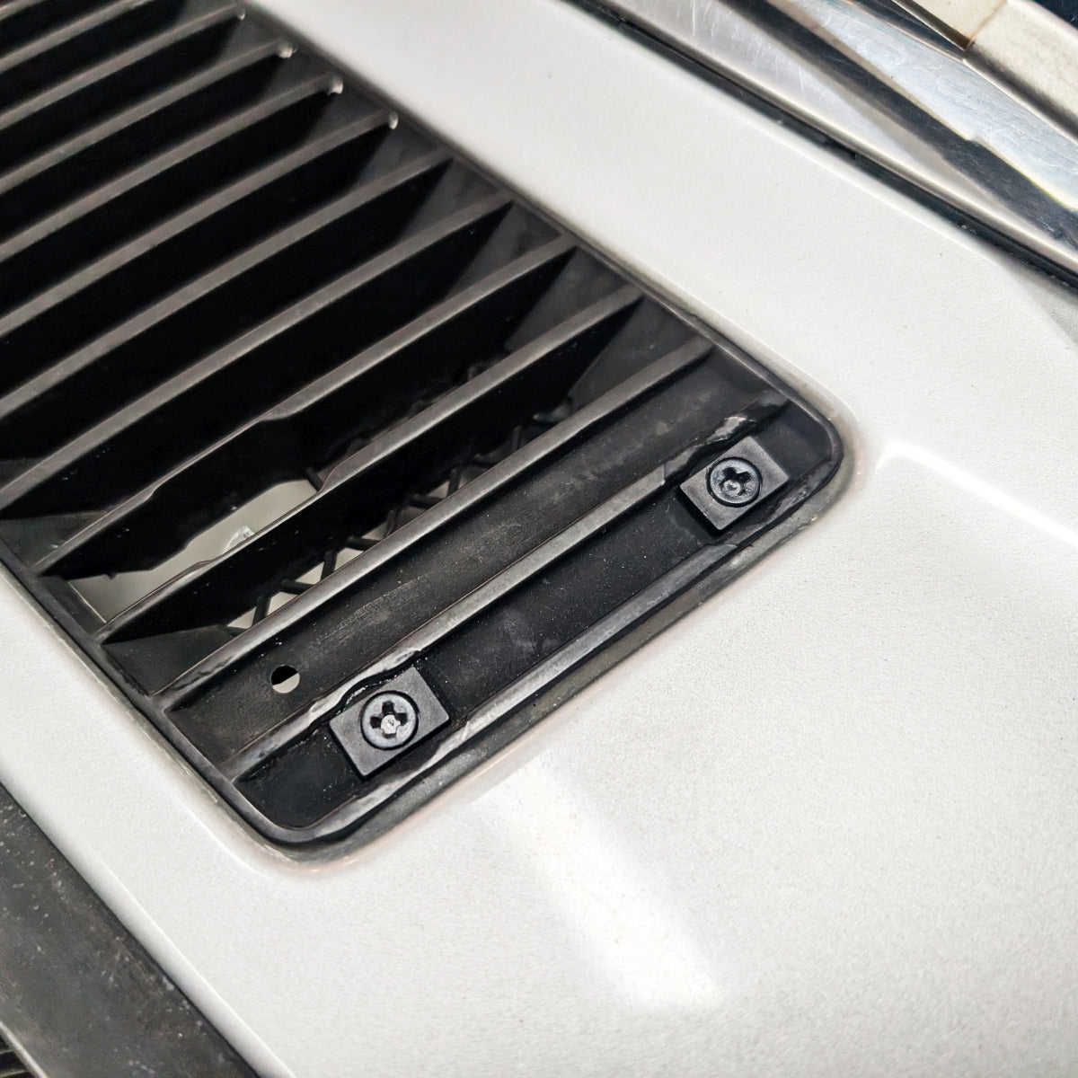 ZSPEC Cowl-Panel Clips-Replacement Kit for the Datsun 280zx S130 Platf