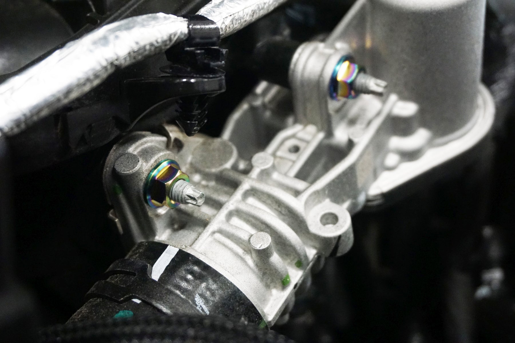 ZSPEC Stage-1 Fastener Kit for '14+ Dodge Durango WK2, Titanium - Dress Up Bolts Hardware Titanium GR5 Grade-5 - ZSPEC Design