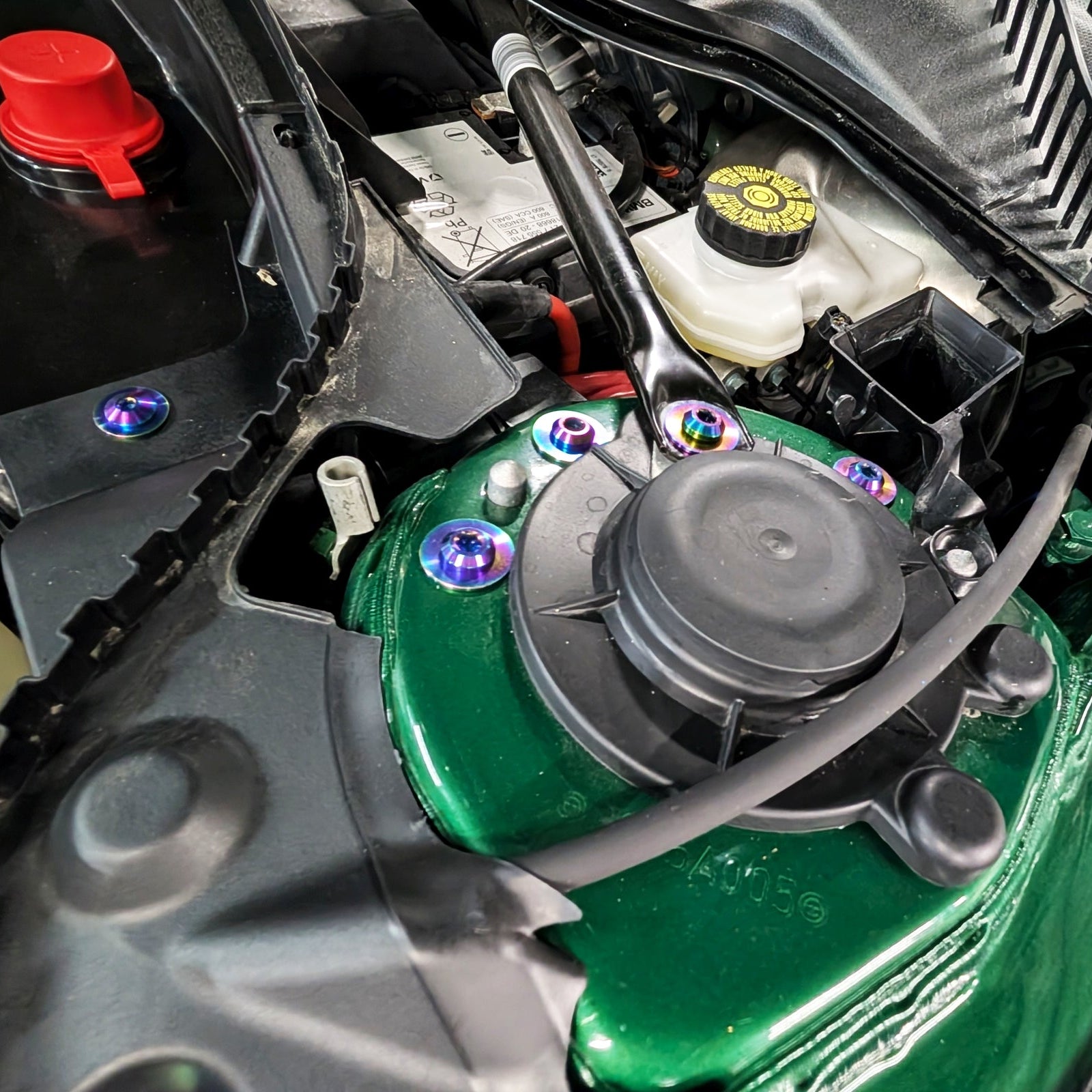 ZSPEC Staged Dress Up Bolts® Fastener Kit, '22+ Mini Cooper F56s, Titanium - ZSPEC Design LLC