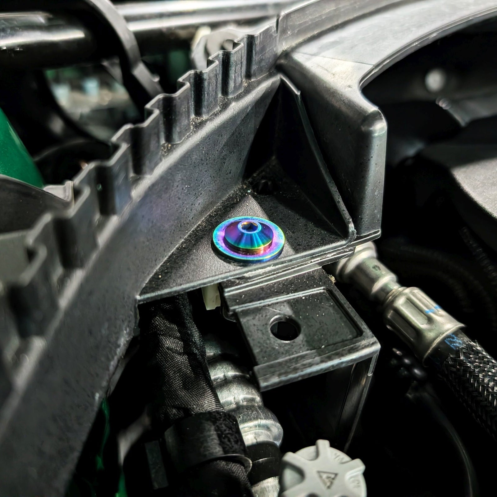 ZSPEC Staged Dress Up Bolts® Fastener Kit, '22+ Mini Cooper F56s, Titanium - ZSPEC Design LLC