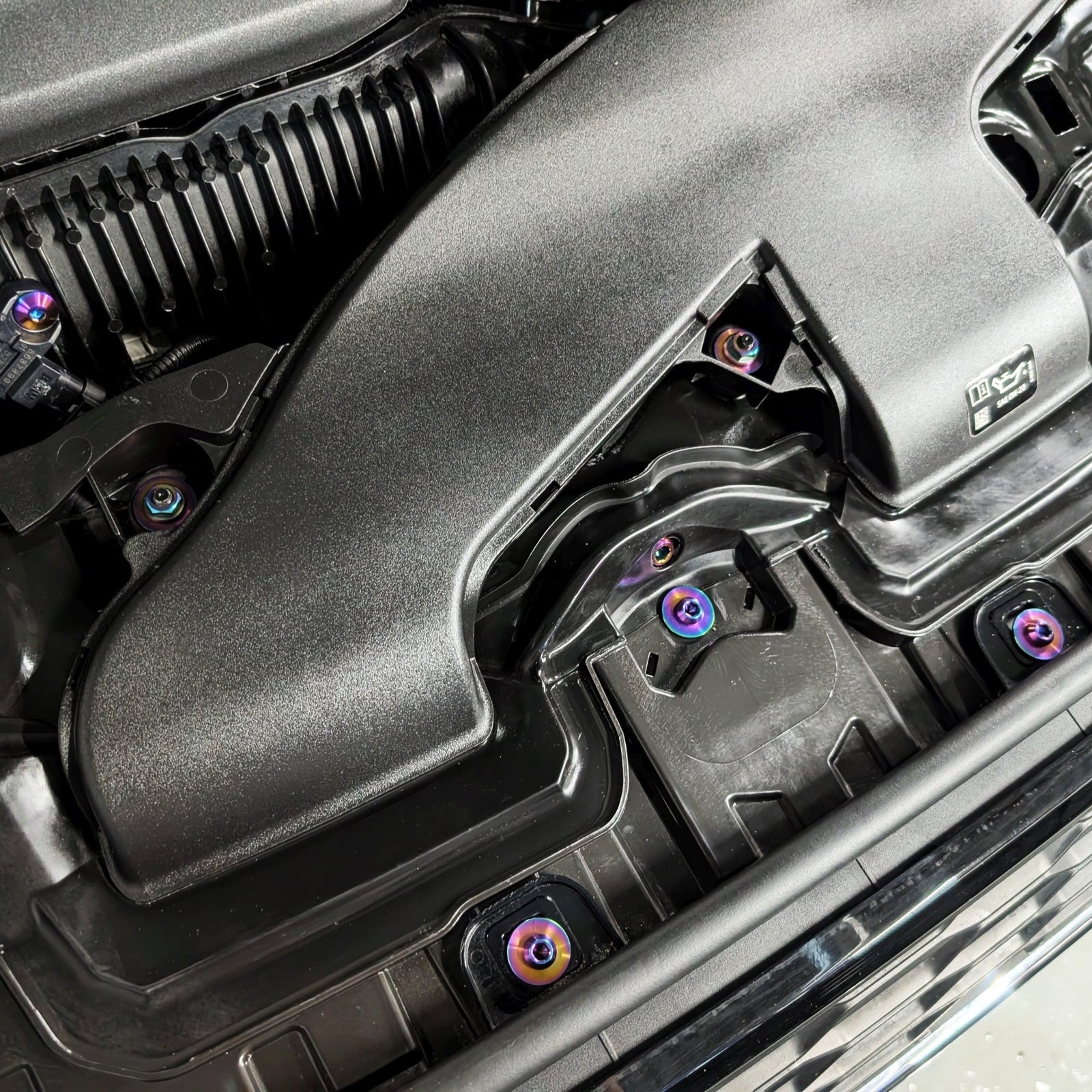 ZSPEC Staged Dress Up Bolts® Fastener Kit, '22+ Mini Cooper F56s, Titanium - ZSPEC Design LLC