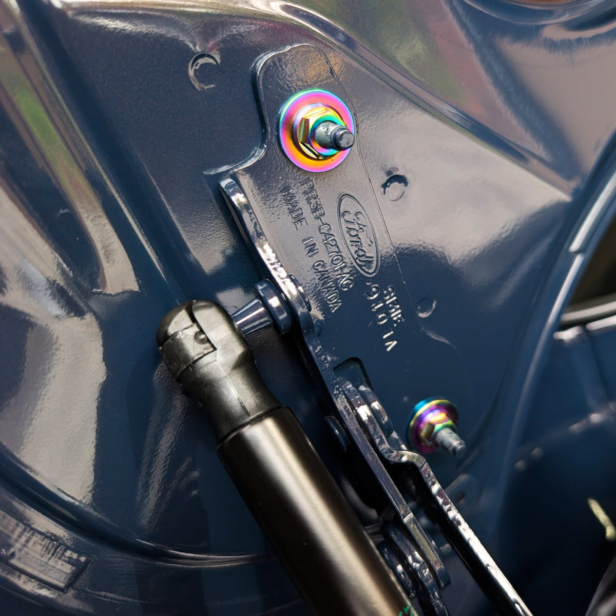 Mustang S650 Titanium Dress Up Fasteners Bolts Kit | ZSPEC Design